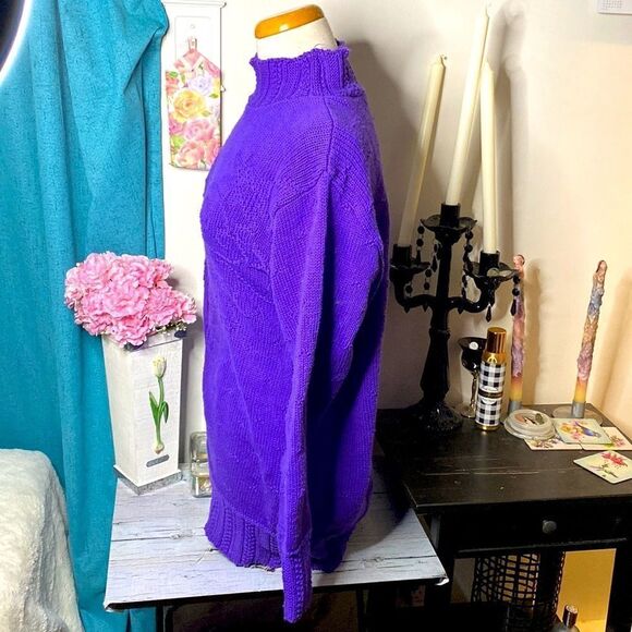 🌷VINTAGE🌷 Long Knit Turtleneck Sweater Dress - Picture 5 of 9